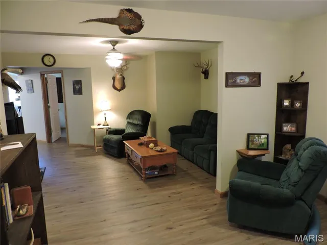 $129,500 | 38770 Pike 9203, Annada, MO 63330