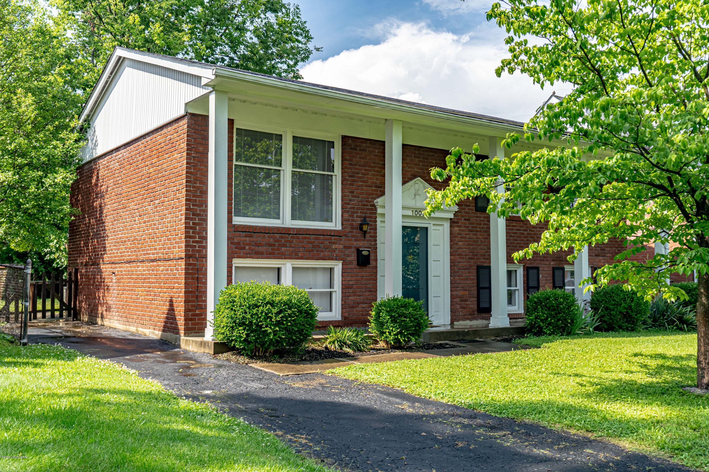 1003 Greenleaf Road Louisville, KY 40213 - Photo 1 of 1 DSC04203