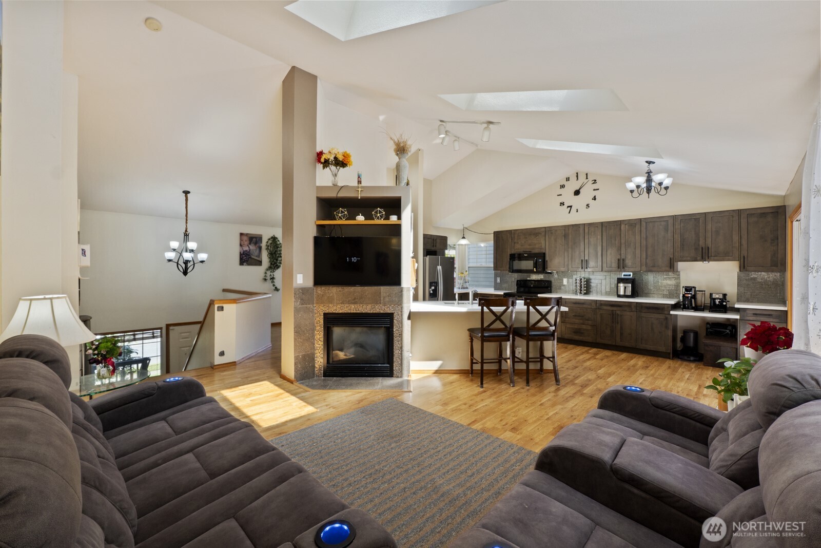 6108 133rd Place Southwest Edmonds, WA 98026 - Photo 9 of 40
