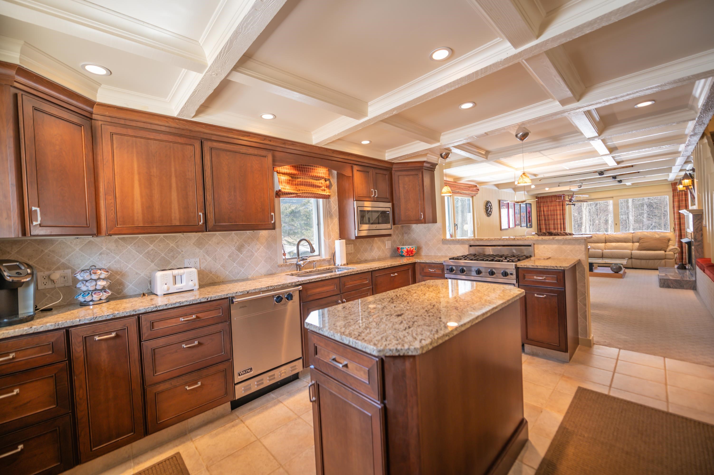 29 A Maple Hl Loop West Dover, VT 05356 - Photo 6 of 18