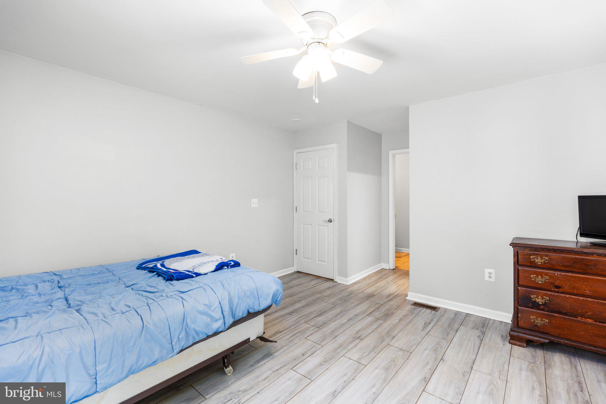 9 Rutledge Cove Ruther Glen, VA 22546 - Photo 12 of 29 Primary suite
