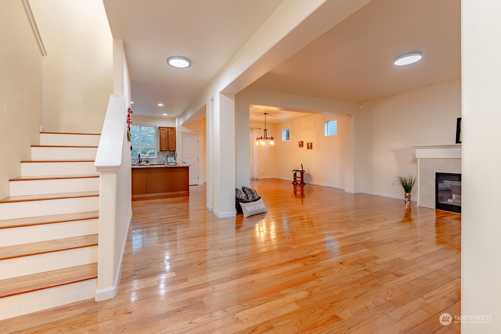 1324 Farina Loop Southeast Olympia, WA 98513 - Photo 5 of 40 a view of a living room with furniture and a kitchen view