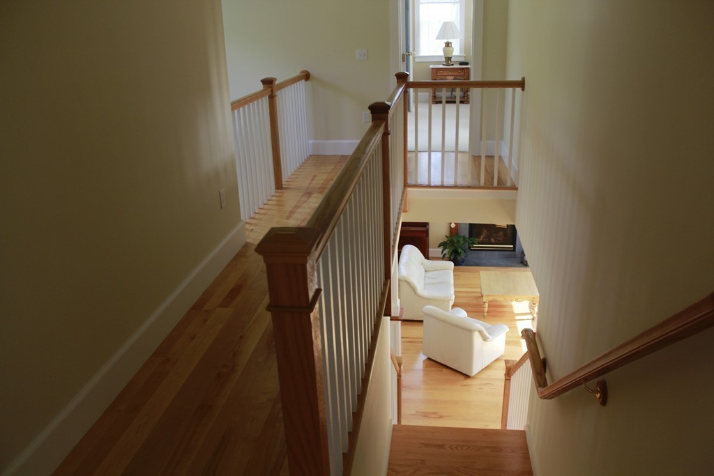 7 Moody Field Road Amherst, MA 01002 - Photo 13 of 30 Gallery Image 13