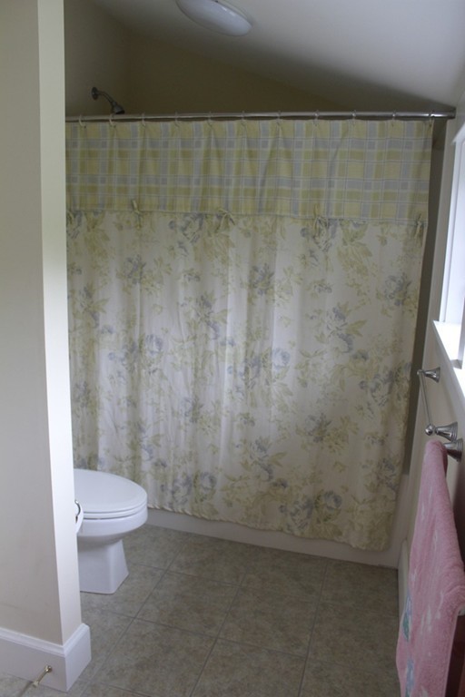 7 Moody Field Road Amherst, MA 01002 - Photo 19 of 30 Gallery Image 19