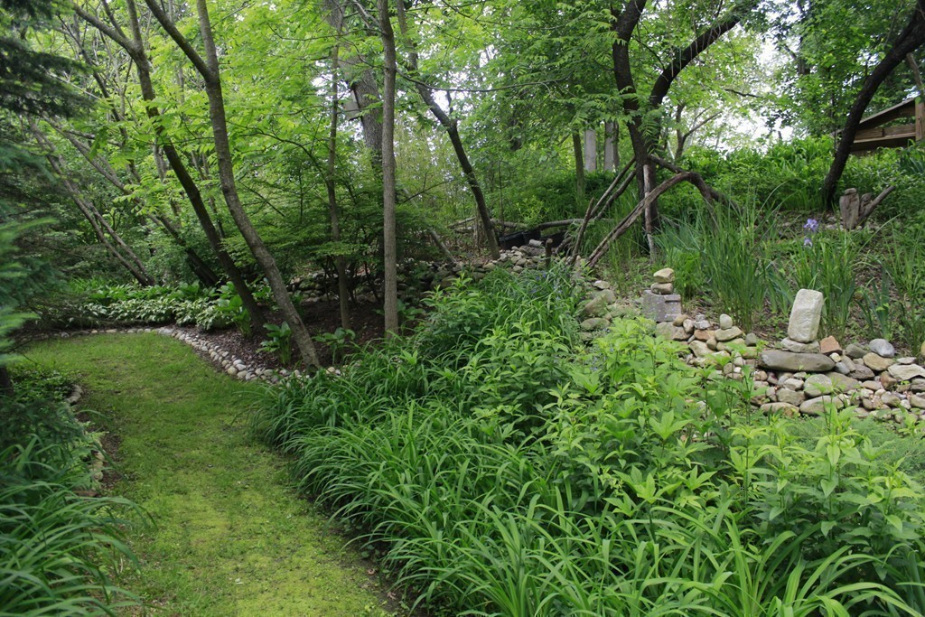 7 Moody Field Road Amherst, MA 01002 - Photo 26 of 30 Gallery Image 26
