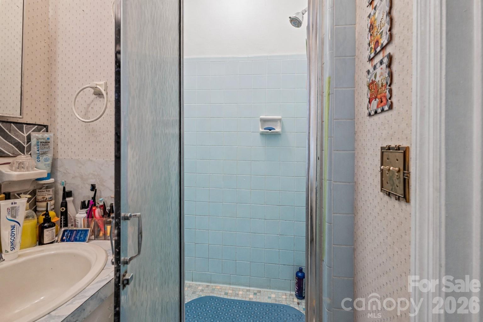 1904 Dixon Lane Camden, SC 29020 - Photo 17 of 22