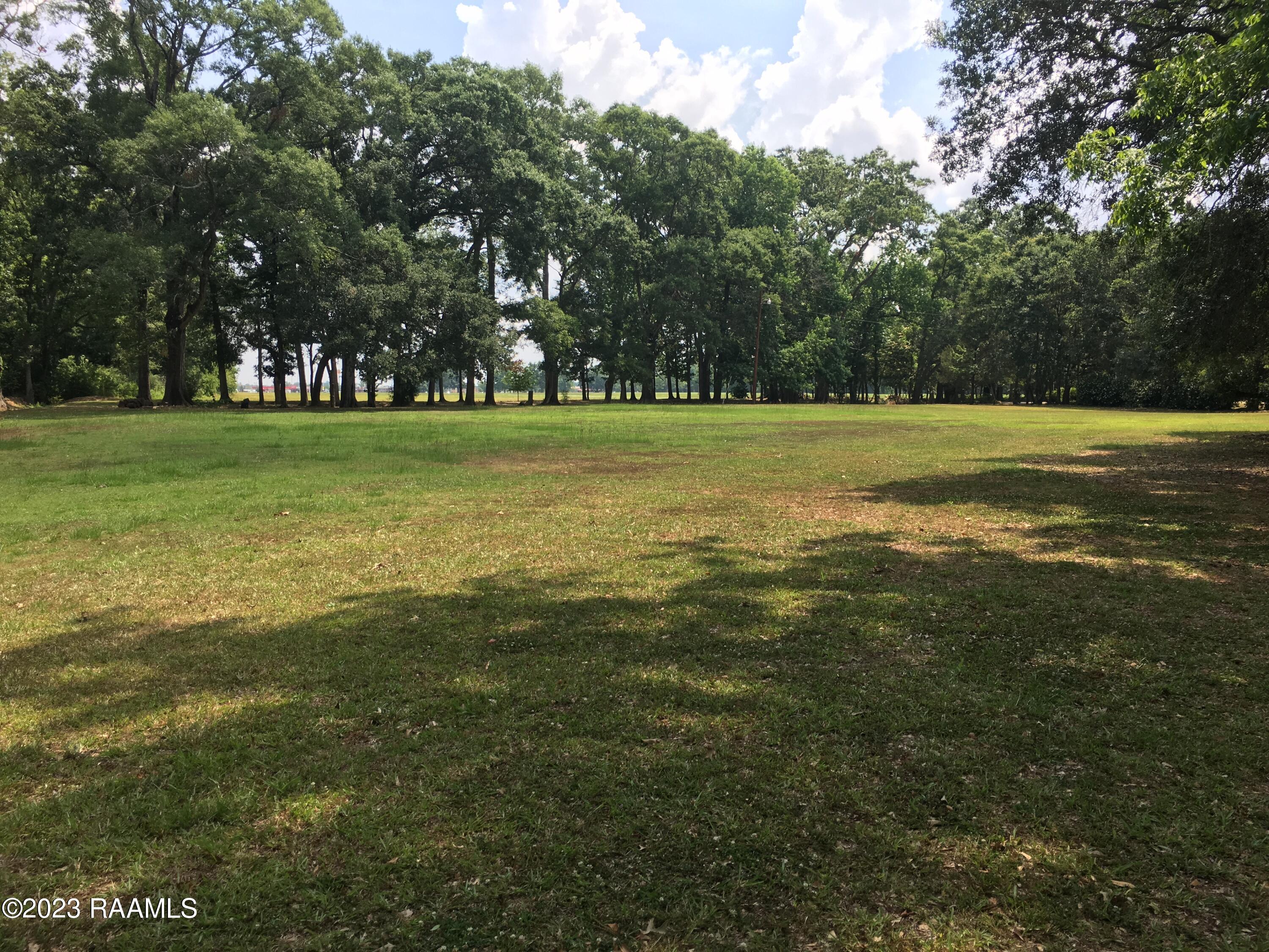 500l Degeyter Road, Unit L Breaux Bridge, LA 70517 - Photo 7 of 48 IMG_5636