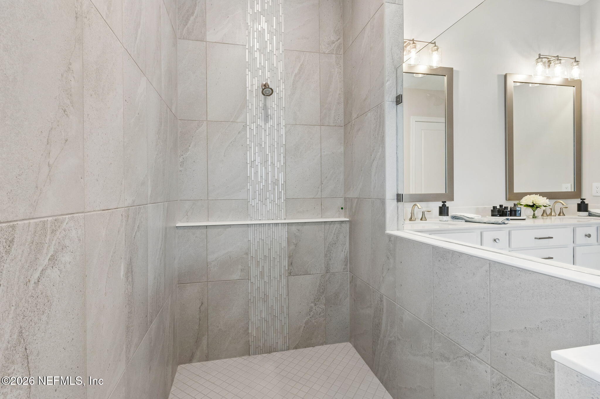 331 Sandy Bluff Drive, Unit 78 Yulee, FL 32097 - Photo 21 of 31 Walk in Shower