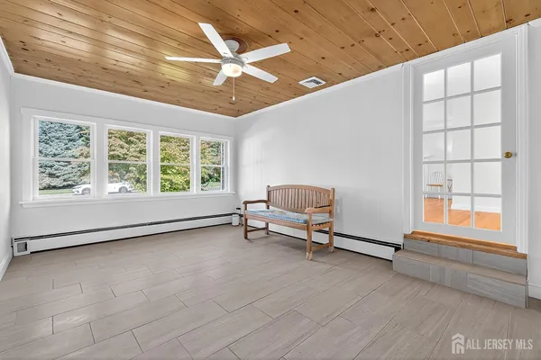 $795,000 | 7 Sunset Avenue, Matawan, NJ 07747