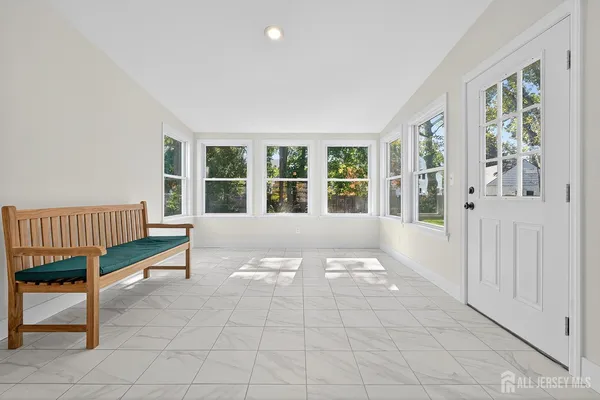 $795,000 | 7 Sunset Avenue, Matawan, NJ 07747