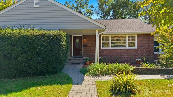 $795,000 | 7 Sunset Avenue, Matawan, NJ 07747