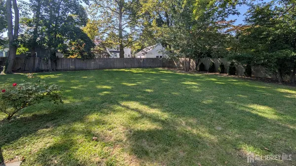 $795,000 | 7 Sunset Avenue, Matawan, NJ 07747