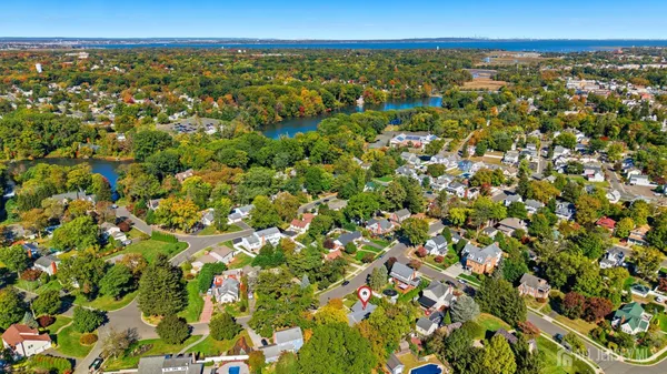 $795,000 | 7 Sunset Avenue, Matawan, NJ 07747