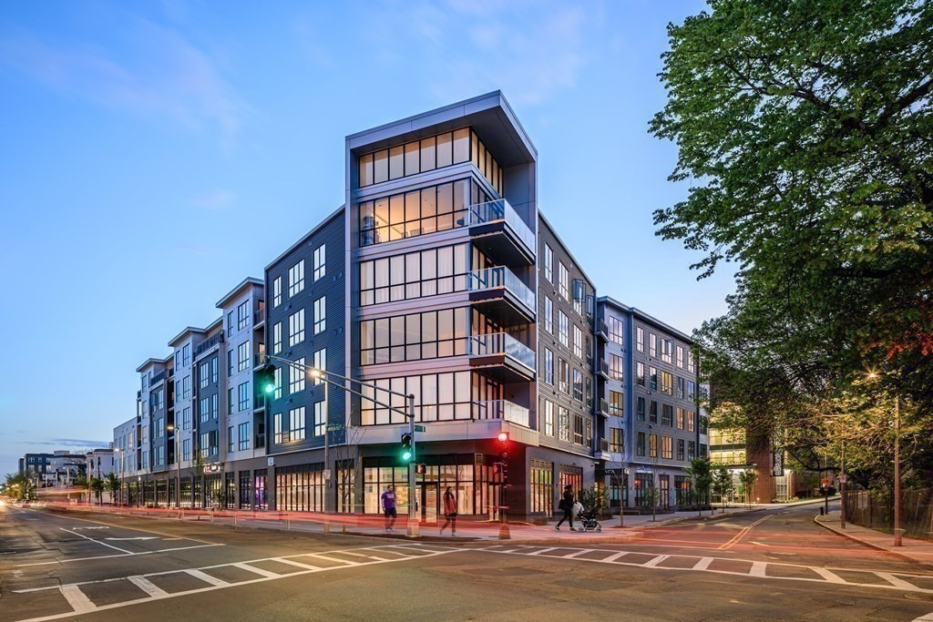 3531 Washington Street, Unit 402 Boston, MA 02130 - Photo 1 of 11 a front view of a building