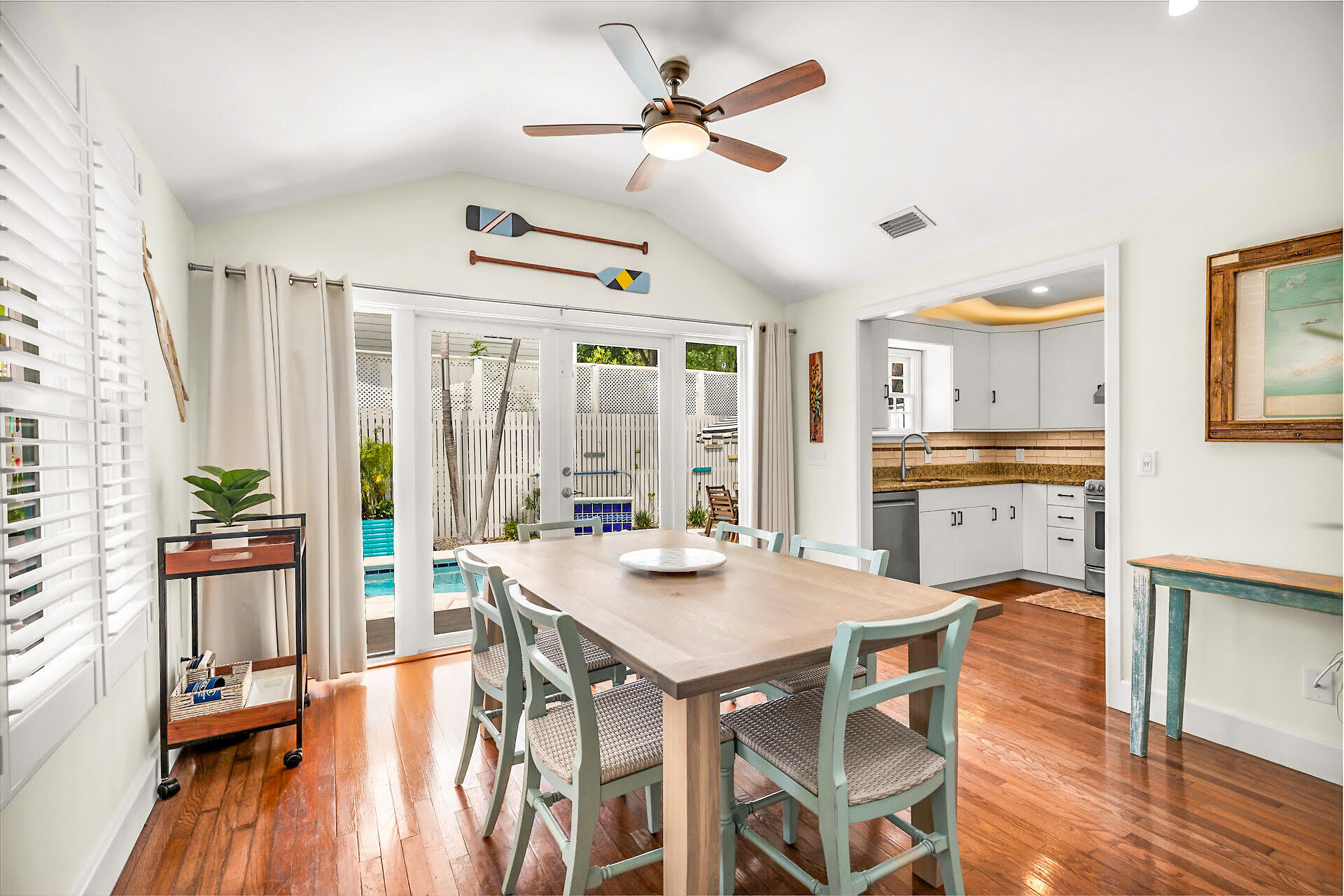 1005 Watson Street, Unit 1 Key West, FL 33040 - Photo 10 of 34 dining room