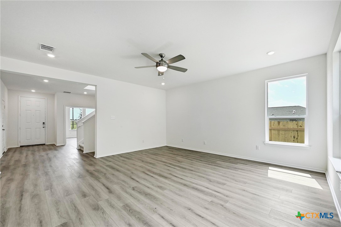 719 Ryan Street Belton, TX 76513 - Photo 5 of 31