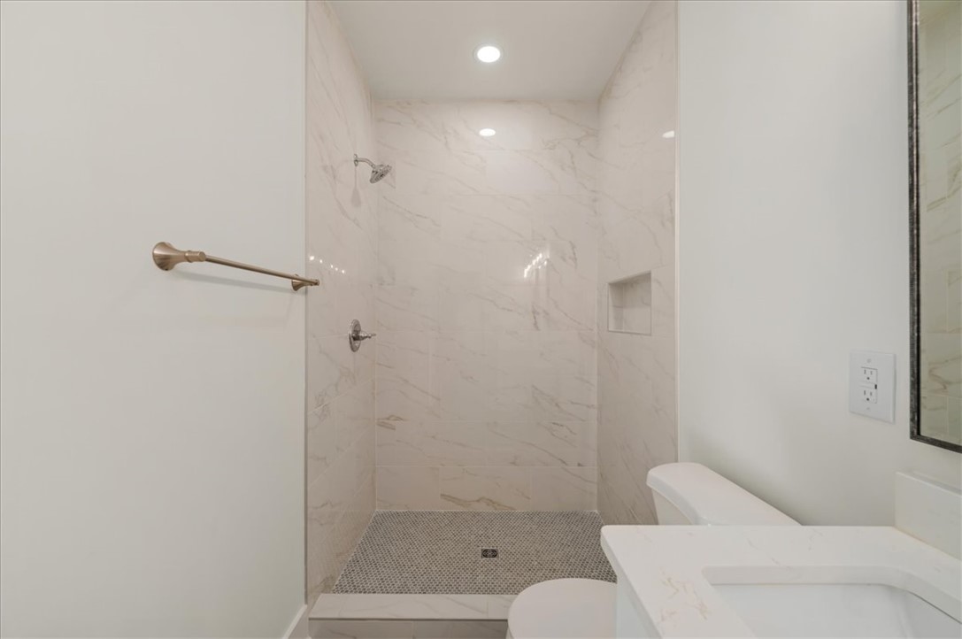 403 Tribble Street Seneca, SC 29678 - Photo 20 of 38