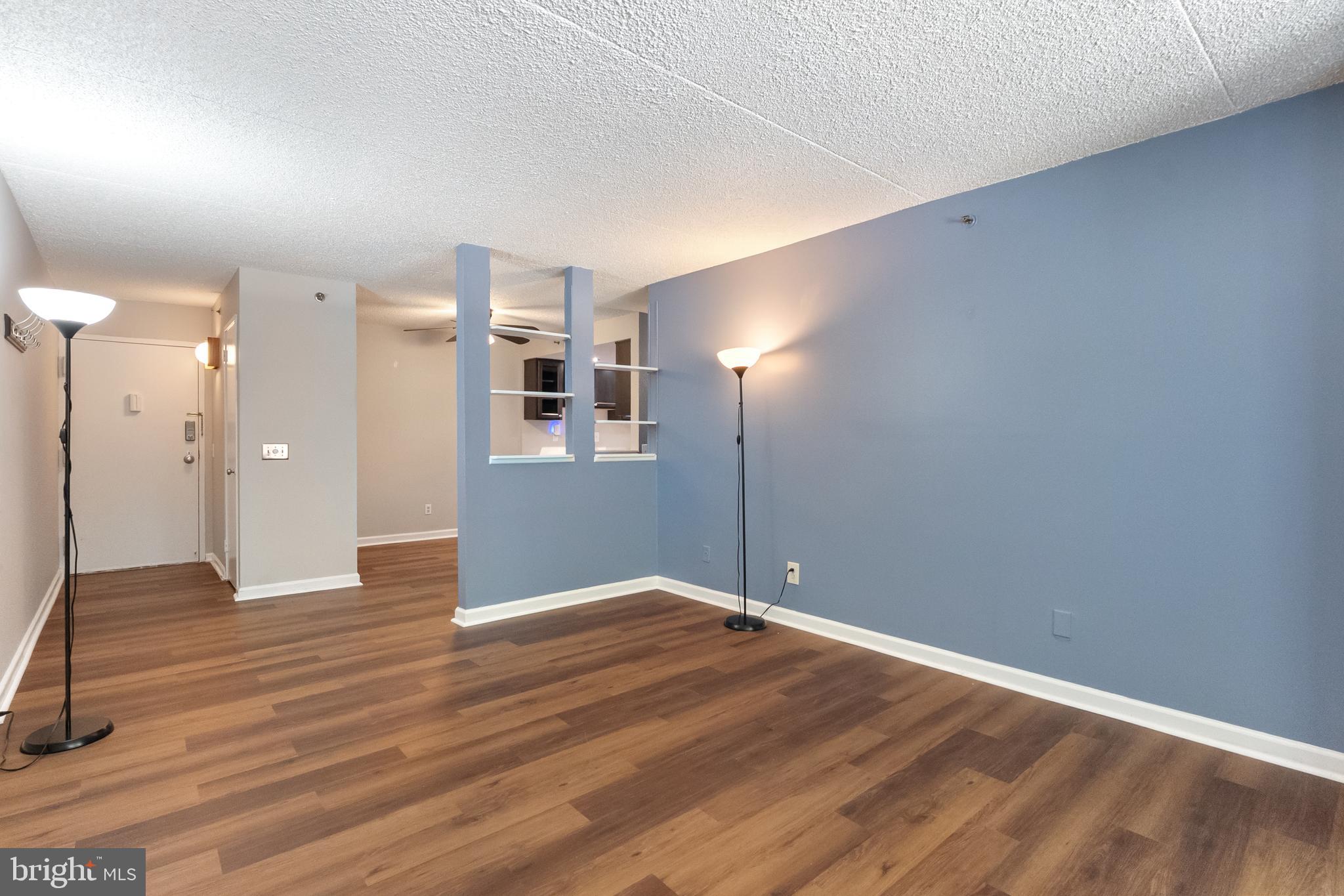 5911 Edsall Road, Unit 201 Alexandria, VA 22304 - Photo 3 of 25
