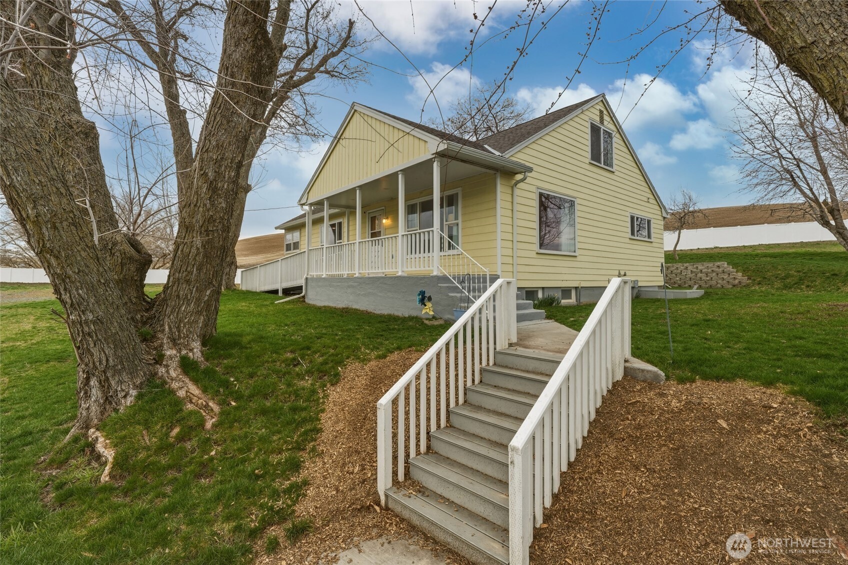 315 Thorn Hollow Road Dayton, WA 99328 - Photo 2 of 40 a view of house with a yard