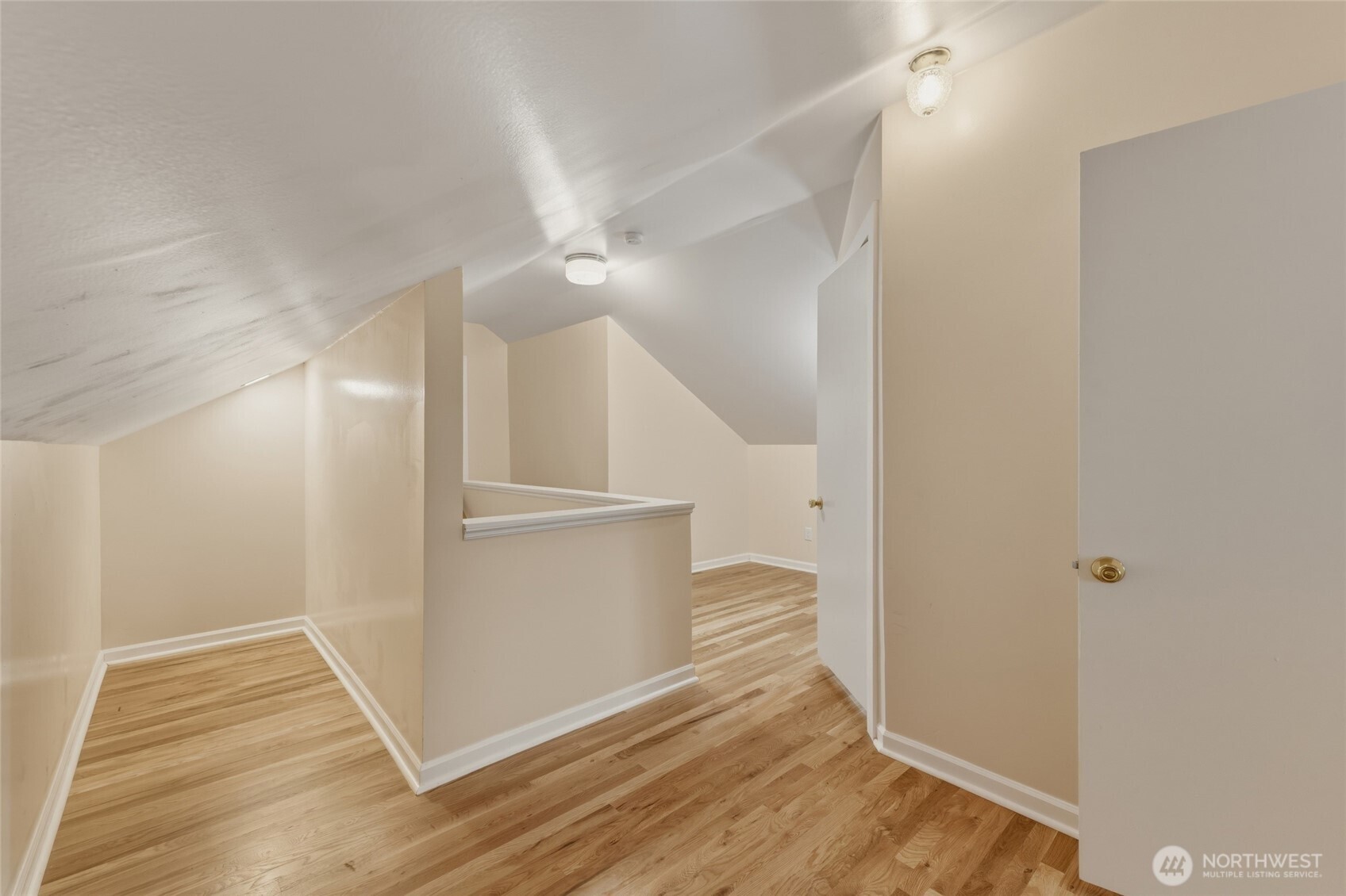 315 Thorn Hollow Road Dayton, WA 99328 - Photo 22 of 40 wooden floor in an empty room