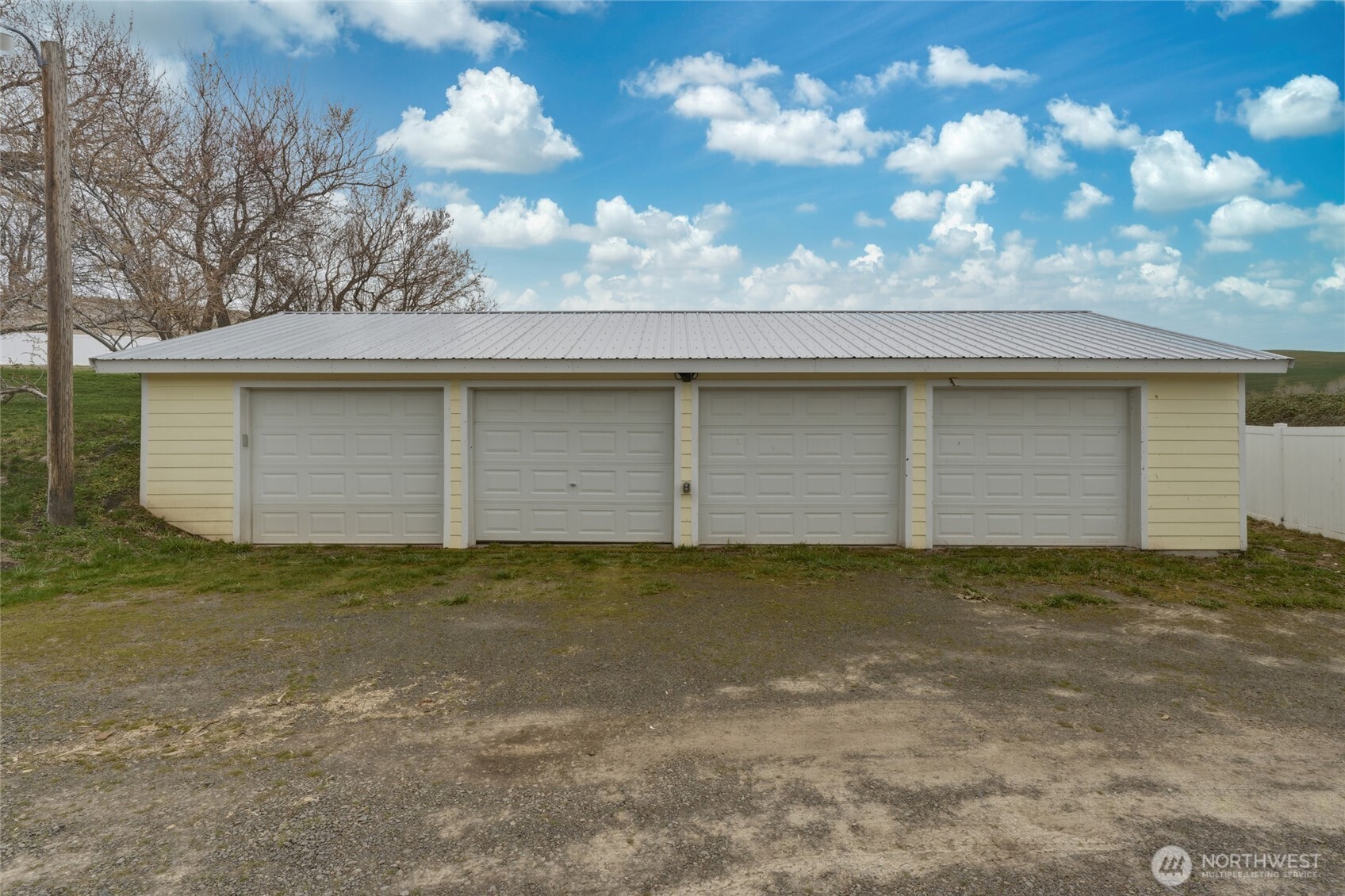 315 Thorn Hollow Road Dayton, WA 99328 - Photo 36 of 40 a view of a backyard