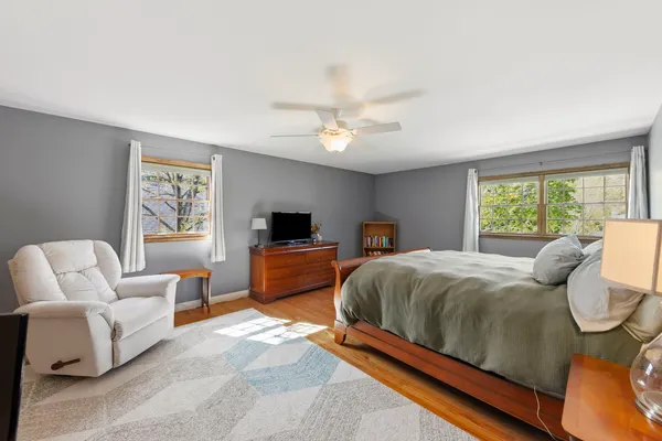 $825,000 | 2135 Oak Hill Drive, Lisle, IL 60532