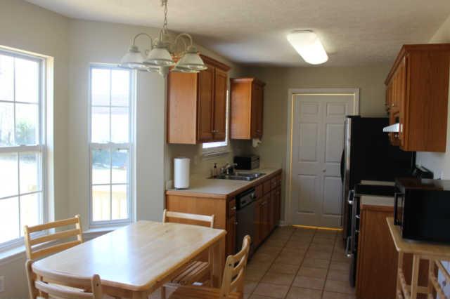Nice eat in kitchen with stainless appliances . Seller is also leaving washer and dryer 