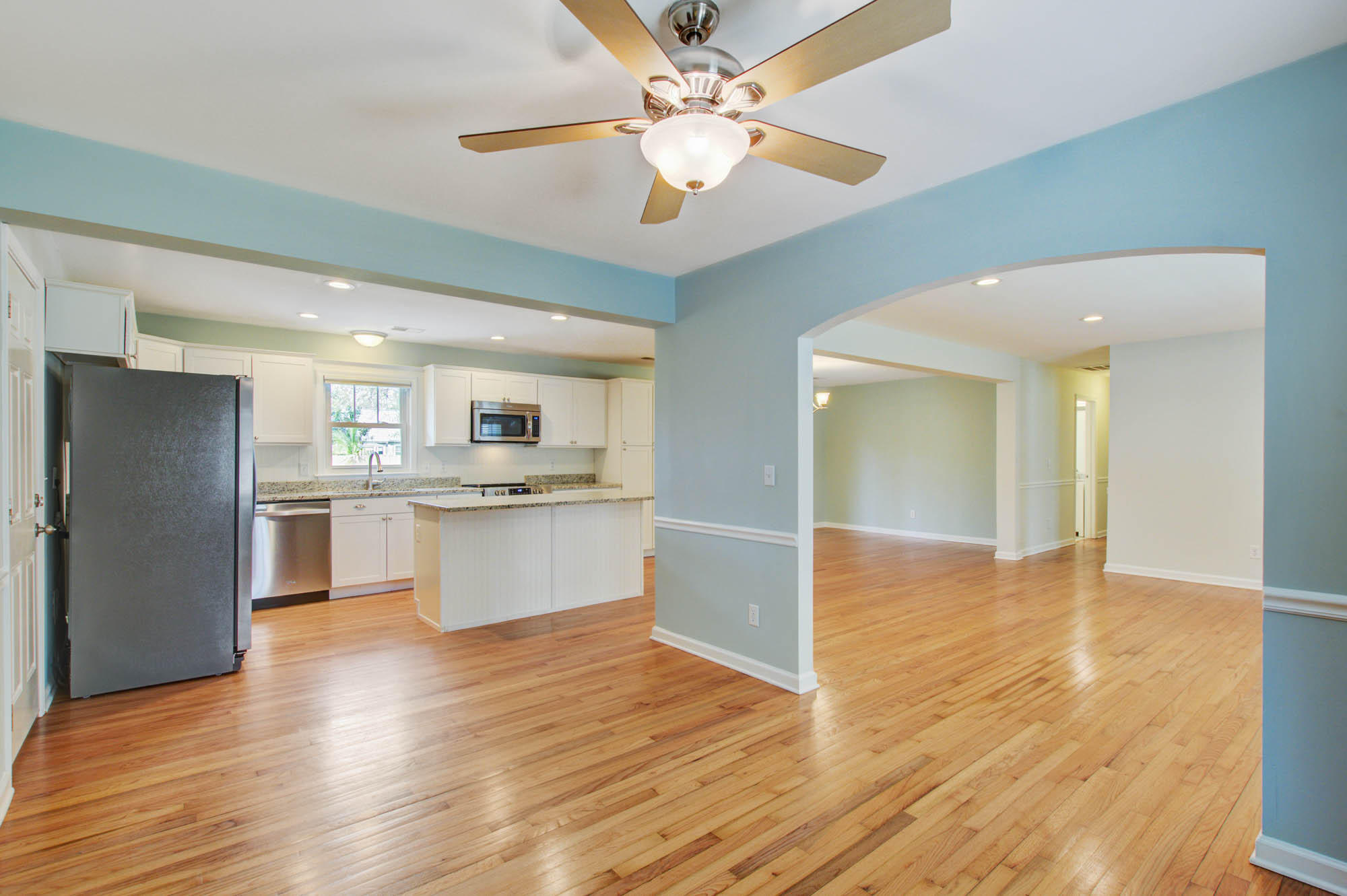 1144 Rifle Range Road Mount Pleasant, SC 29464 - Photo 11 of 26 1144 (13)