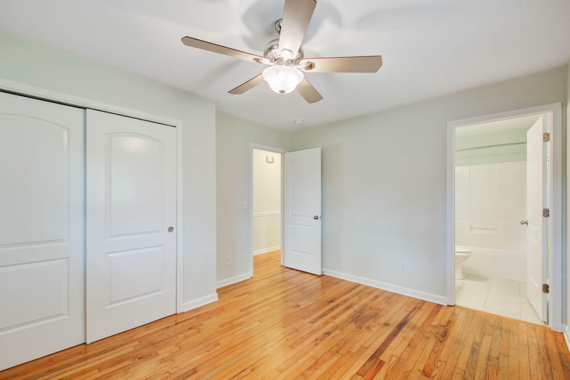 1144 Rifle Range Road Mount Pleasant, SC 29464 - Photo 19 of 26 1144 (20)