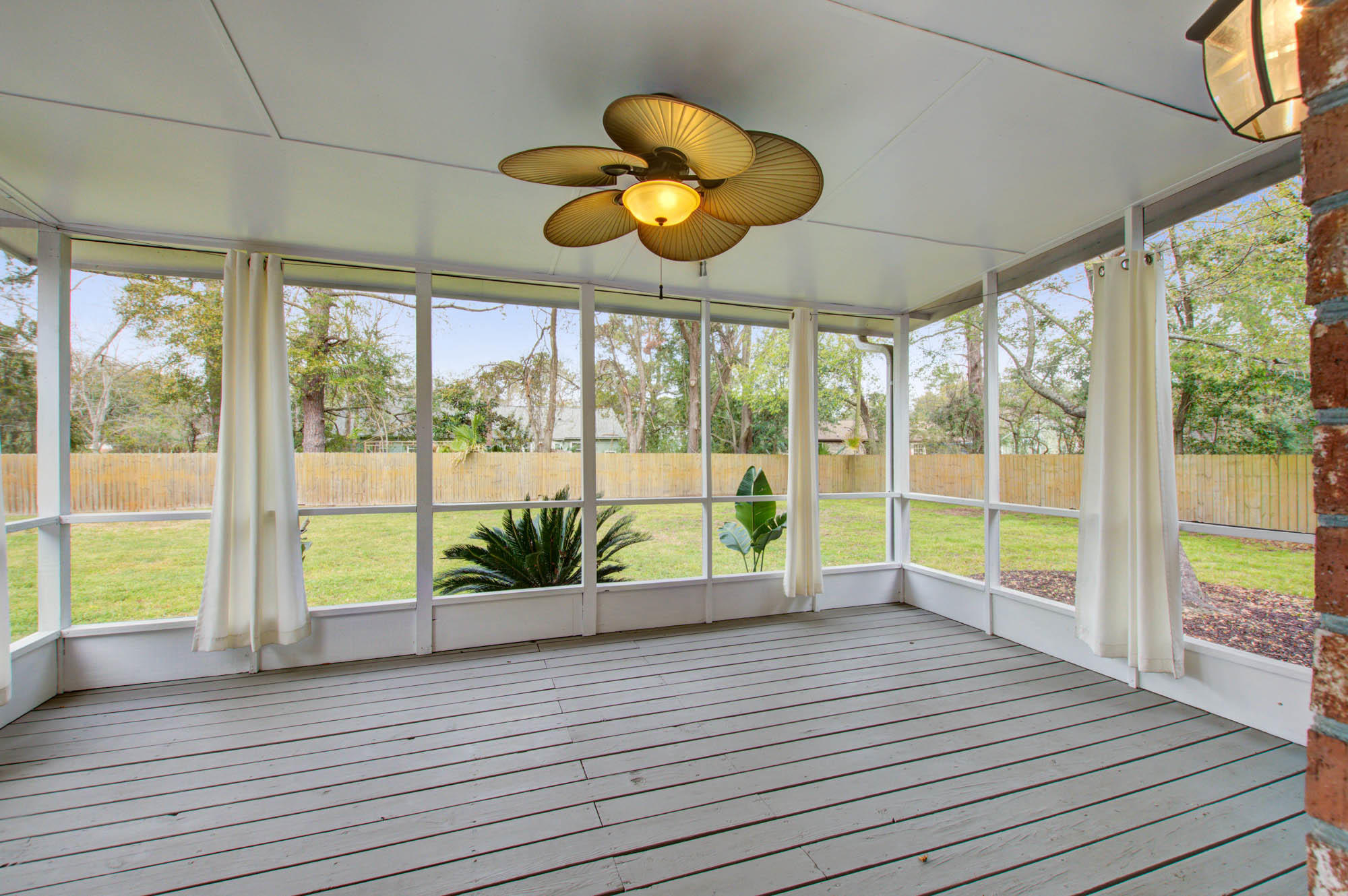 1144 Rifle Range Road Mount Pleasant, SC 29464 - Photo 21 of 26 1144 (22)