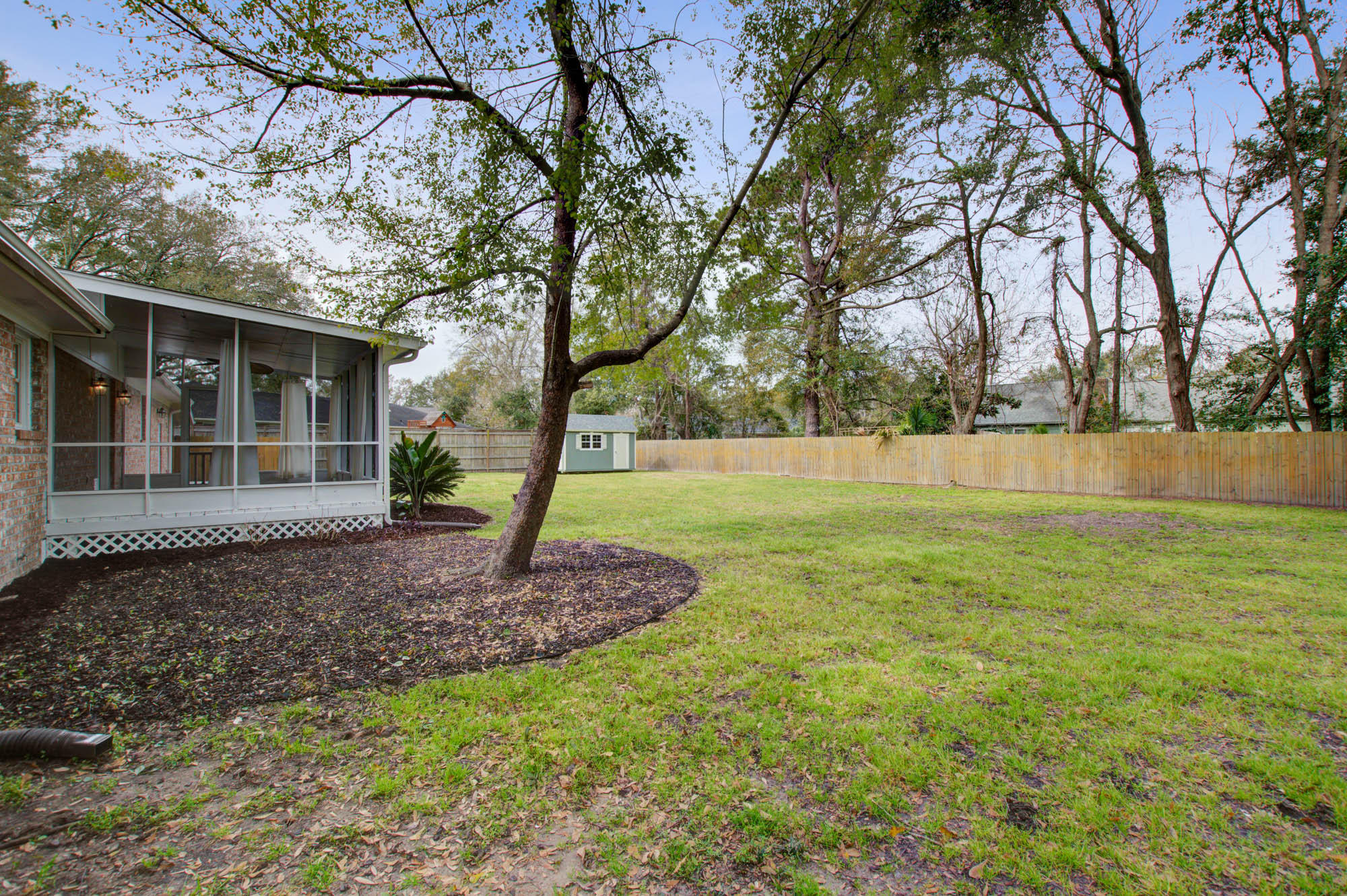 1144 Rifle Range Road Mount Pleasant, SC 29464 - Photo 23 of 26 1144 (26)