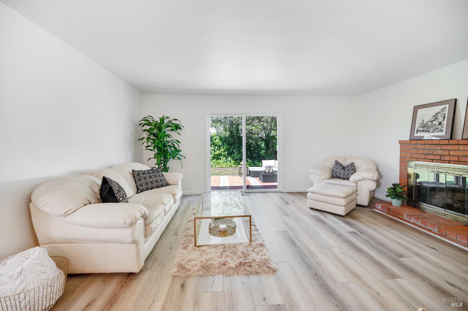 286 Bruce Avenue Rohnert Park, CA 94928 - Photo 13 of 30