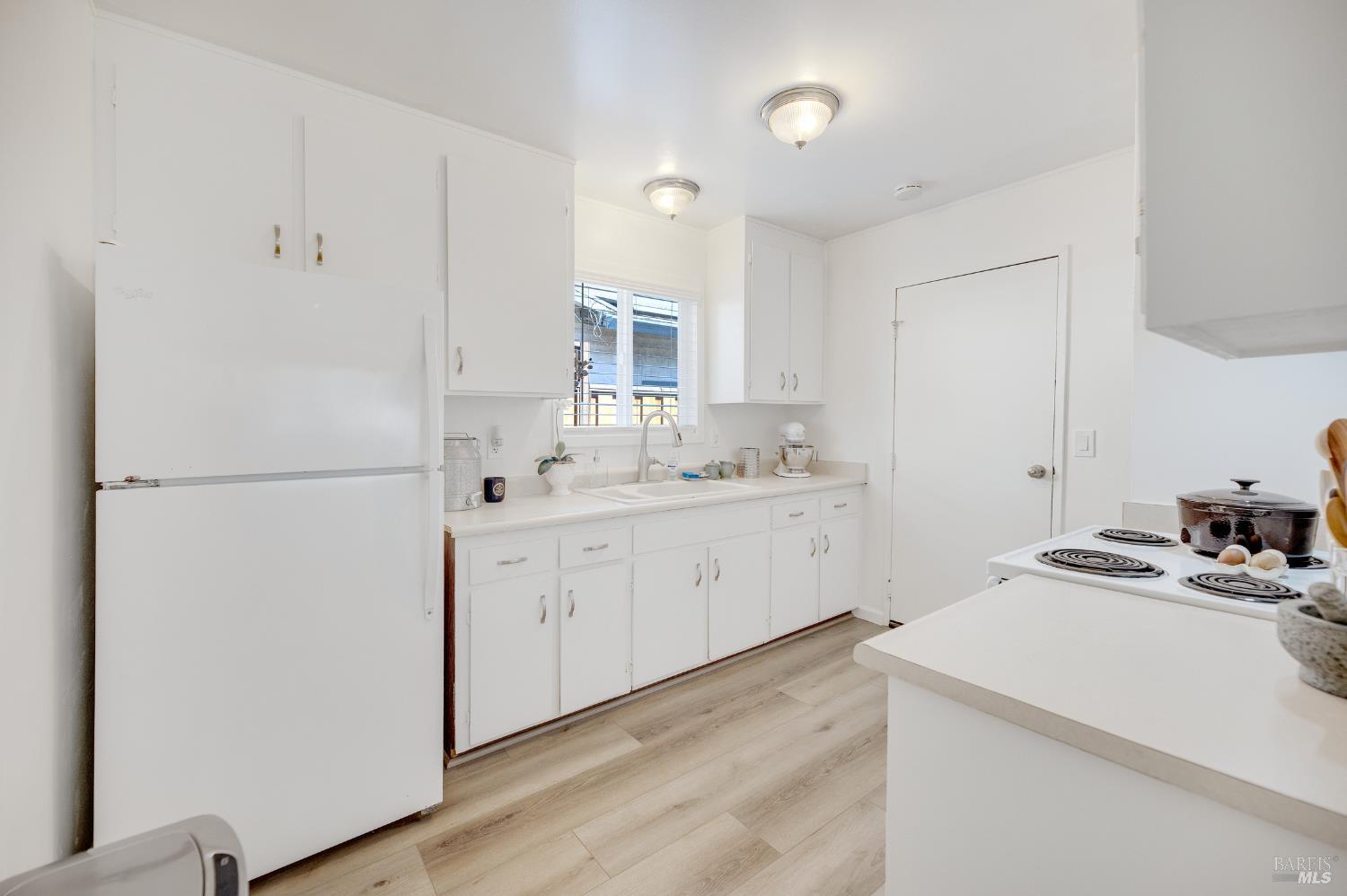 286 Bruce Avenue Rohnert Park, CA 94928 - Photo 20 of 30