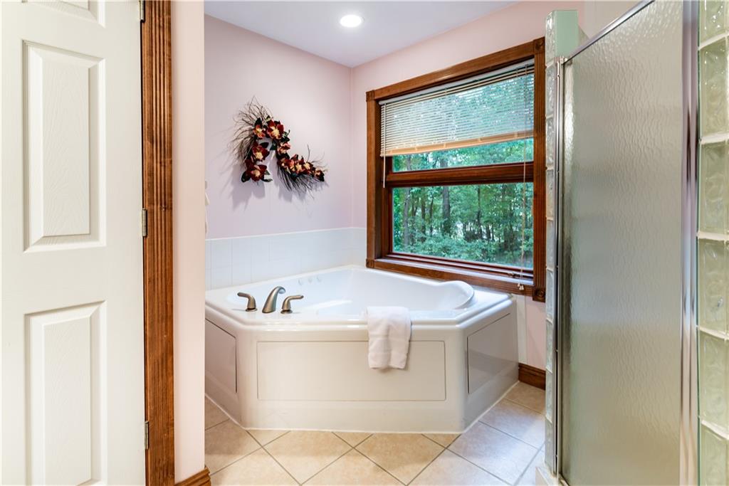 102 Patriot Lane Butler, PA 16001 - Photo 34 of 49