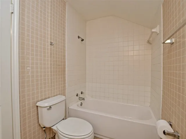 $1,575 | 803 Valley View Drive, Unit A, Pflugerville, TX 78660