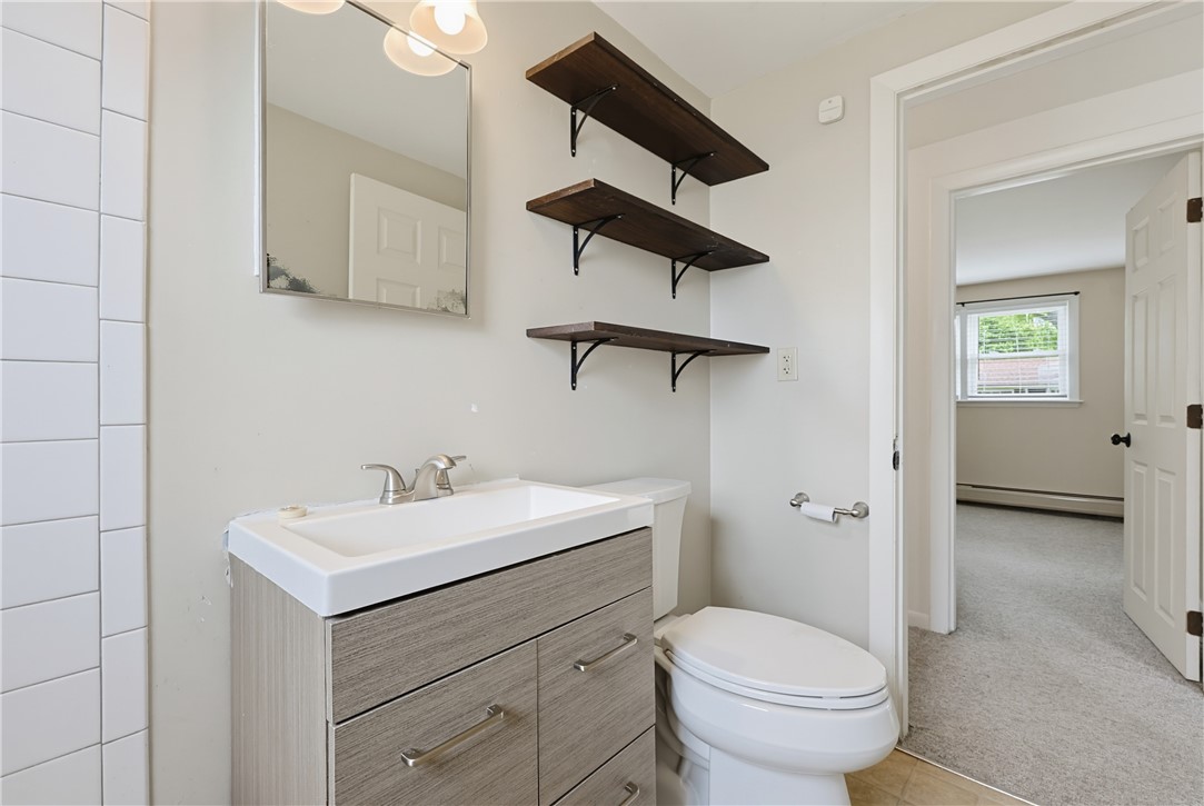 29 Rosedale Drive Bristol, RI 02809 - Photo 16 of 34
