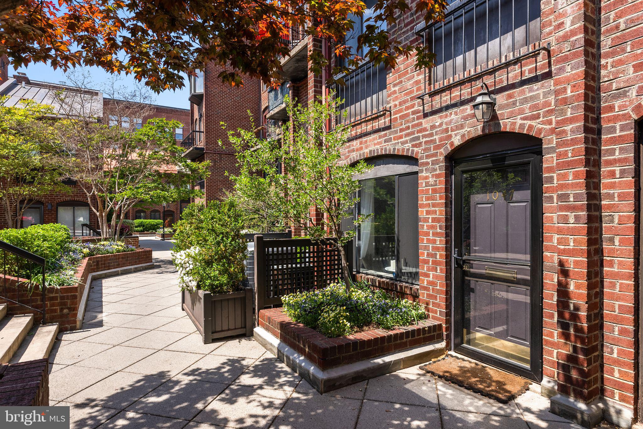1047 Paper Mill Court, Unit 1047 Washington, DC 20007 - Photo 2 of 29 Property exterior