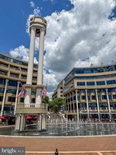 $845,000 | 1047 Paper Mill Court, Unit 1047, Washington, DC 20007