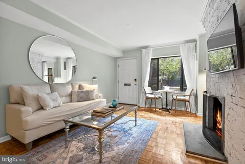 $845,000 | 1047 Paper Mill Court, Unit 1047, Washington, DC 20007