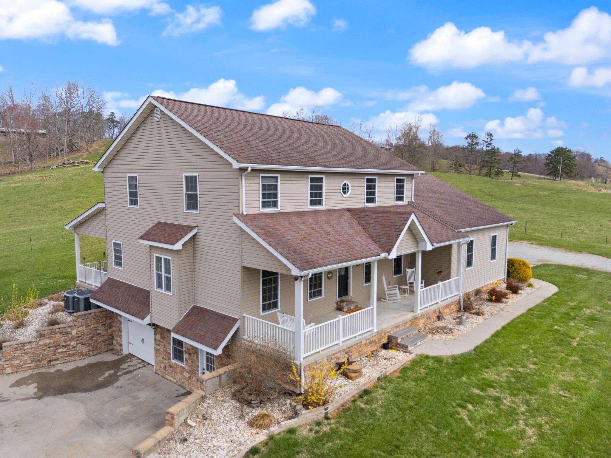 1841 Peter Cave Road McKee, KY 40447 - Photo 82 of 102 81-web-or-mls-DJI_20250327113829_0121_D