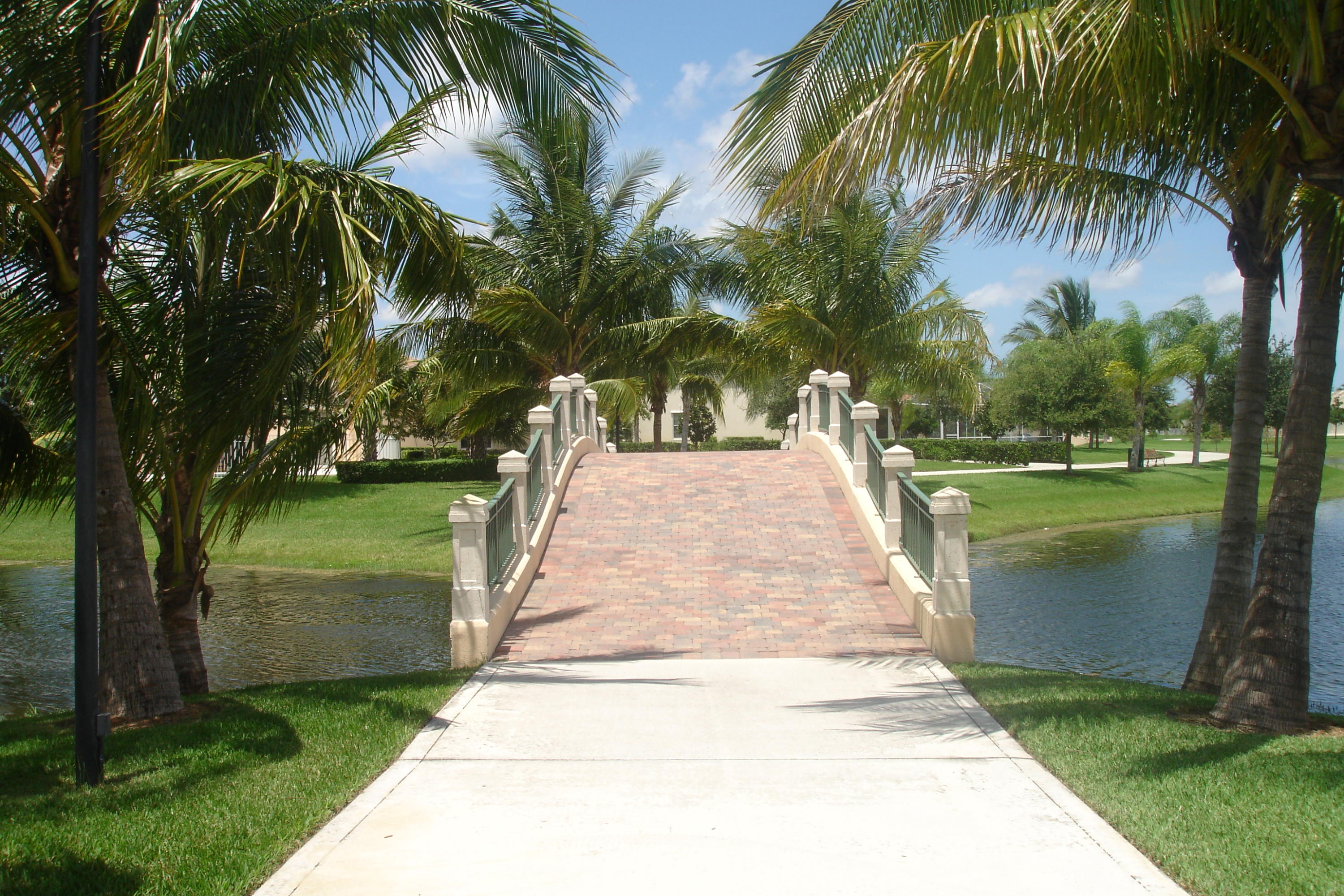 8224 Pine Cay Road Wellington, FL 33414 - Photo 24 of 44 37 VILLAGEWALK BRIDGE