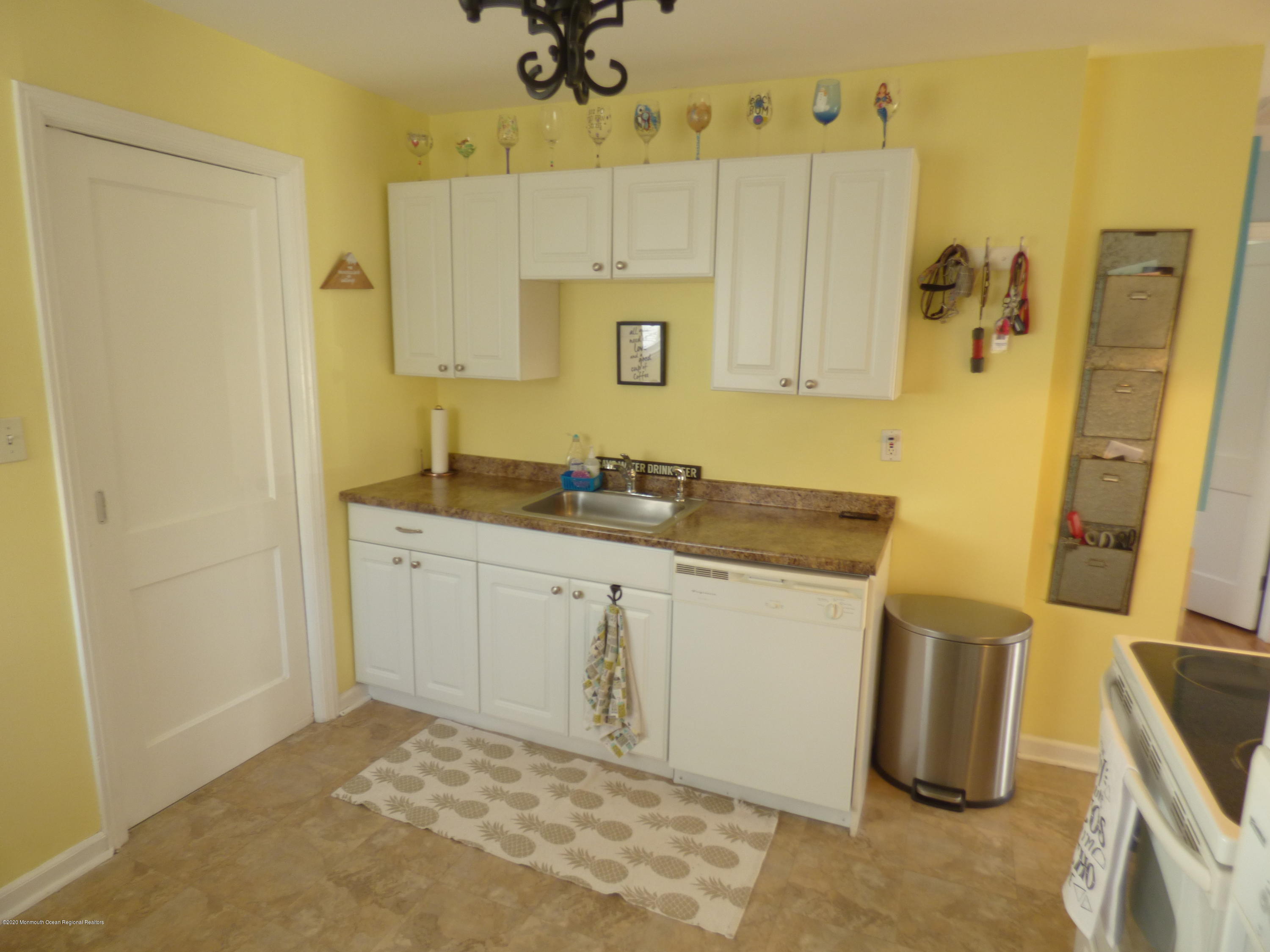 82 Ridge Avenue Neptune City, NJ 07753 - Photo 13 of 21 P1040683