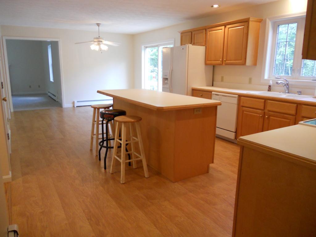 14 Crawford Road Chester, NH 03036 - Photo 11 of 36