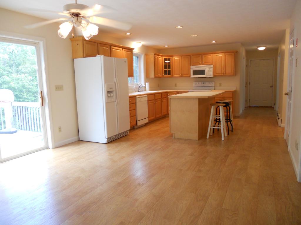 14 Crawford Road Chester, NH 03036 - Photo 13 of 36