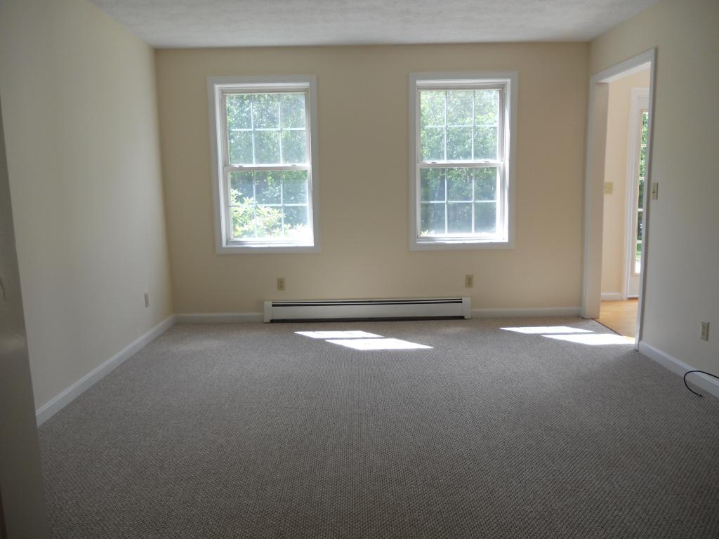 14 Crawford Road Chester, NH 03036 - Photo 17 of 36