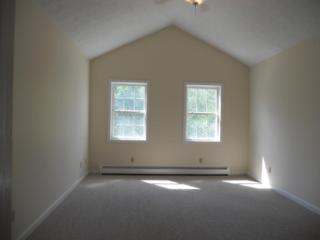14 Crawford Road Chester, NH 03036 - Photo 22 of 36