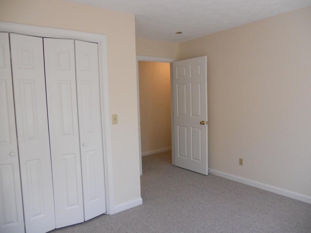14 Crawford Road Chester, NH 03036 - Photo 31 of 36