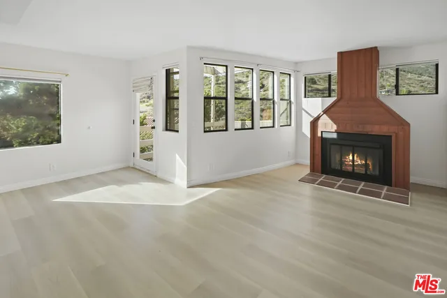 $1,420,000 | 2909 Searidge Street, Malibu, CA 90265