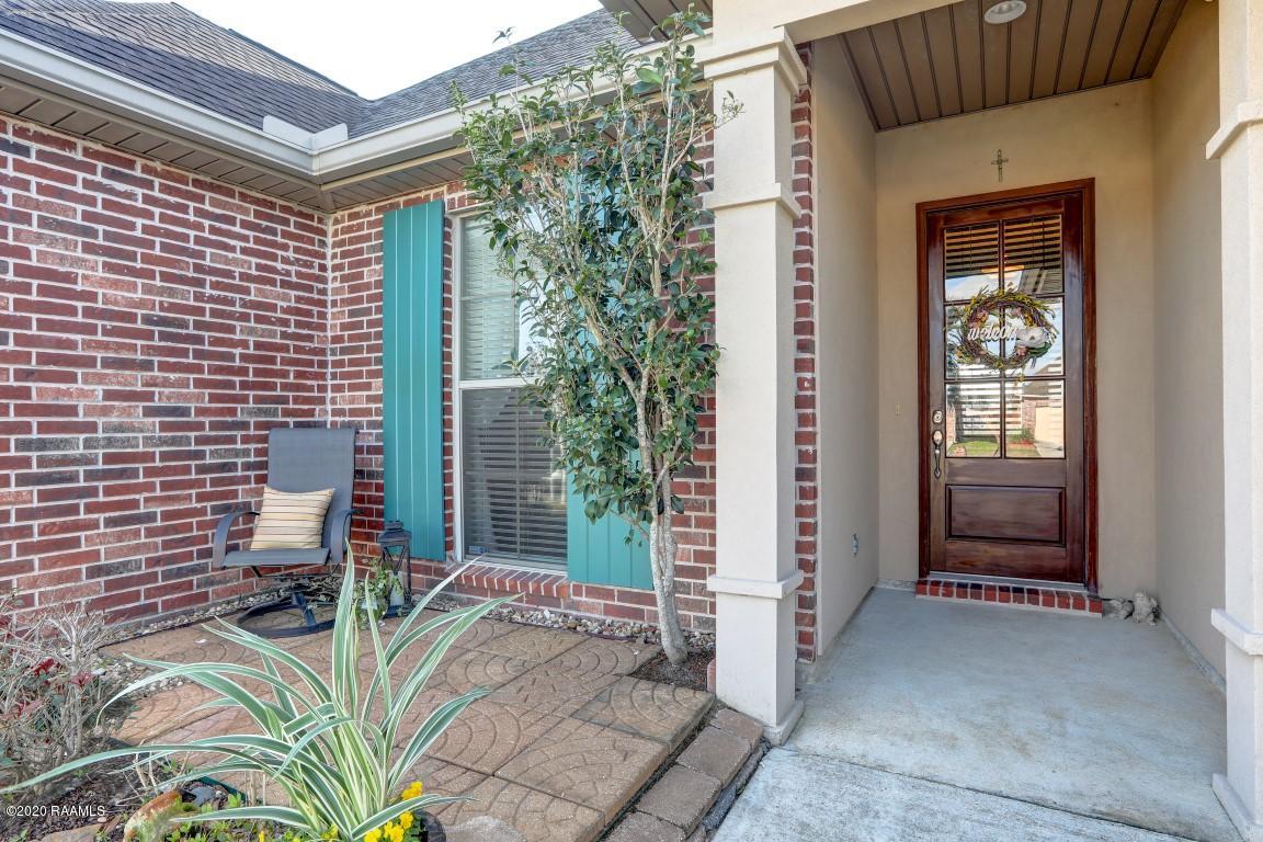 116 Still Waters Road Broussard, LA 70518 - Photo 3 of 47 Gallery Image 3