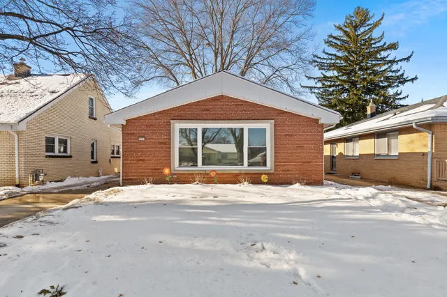 $264,900 | 3929 North 82nd Street, Milwaukee, WI 53222